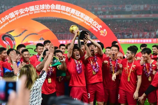 乒乓球全锦赛混双-莎头组合2-3无缘决赛 动漫组合3-0晋级